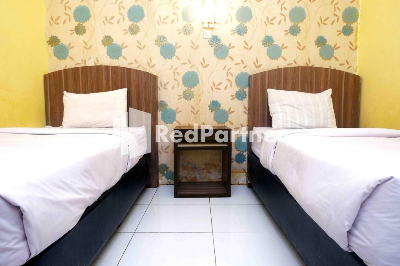Hotel Permata Makassar Mitra Reddoorz Balangberu Eksteriør bilde