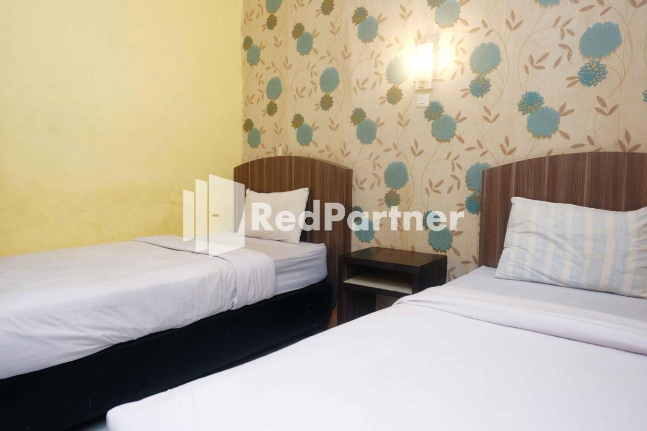 Hotel Permata Makassar Mitra Reddoorz Balangberu Eksteriør bilde